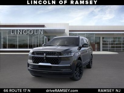 New 2025 Lincoln Navigator Reserve w/ Jet Appearance Package