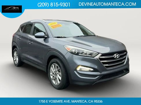 Used 2016 Hyundai Tucson SE w/ Option Group 02 image 1