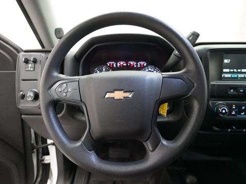 Used 2019 Chevrolet Silverado 1500 W/T AWD/4WD image 4