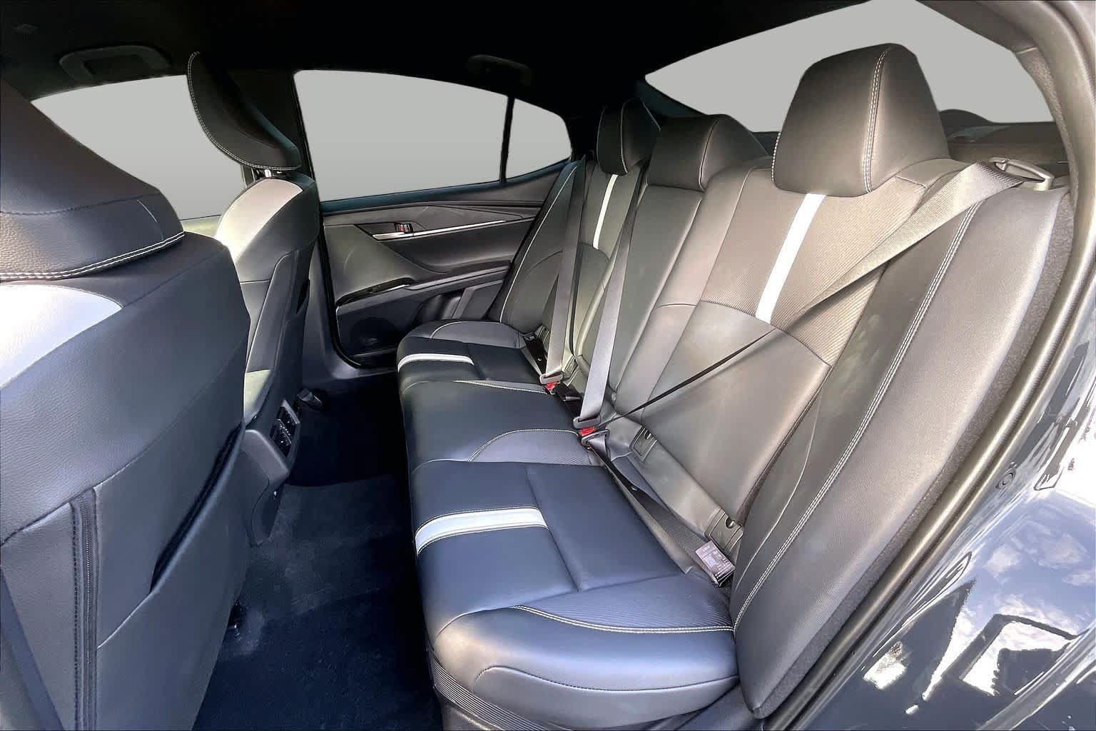 Certified 2026 Toyota Camry SE w/ Preferred Package 1 (TMS) FWD image 20
