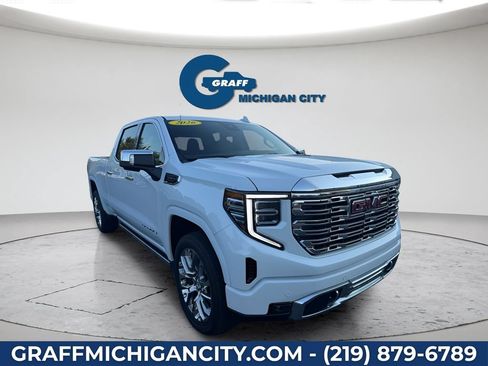 Used 2026 GMC Sierra 1500 Denali w/ Denali Reserve Package AWD/4WD image 7