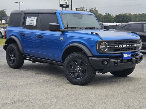 New 2025 Ford Bronco Big Bend w/ Black Diamond Package image 2