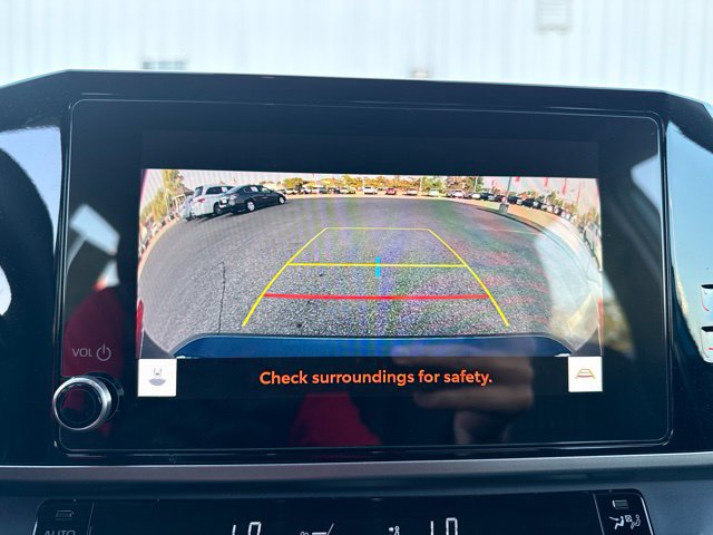 Used 2025 Toyota Camry LE FWD image 34