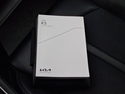 Used 2024 Kia K5 GT-Line image 31