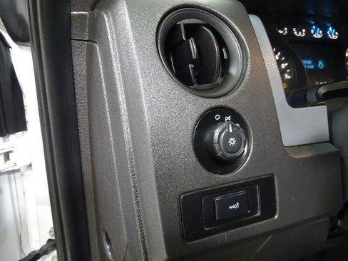 Used 2014 Ford F150 XL w/ Equipment Group 101A Mid AWD/4WD image 22