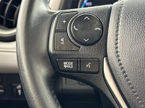 Used 2018 Toyota RAV4 XLE w/ Convenience Package image 26