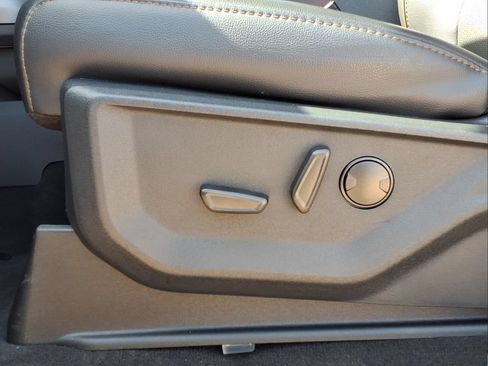 Certified 2026 Ford F450 Lariat w/ Chrome Package AWD/4WD image 25
