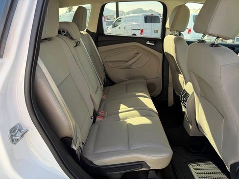 Used 2017 Ford Escape SE image 35