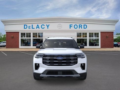 New 2026 Ford Explorer Active w/ Active Comfort Package AWD/4WD image 7