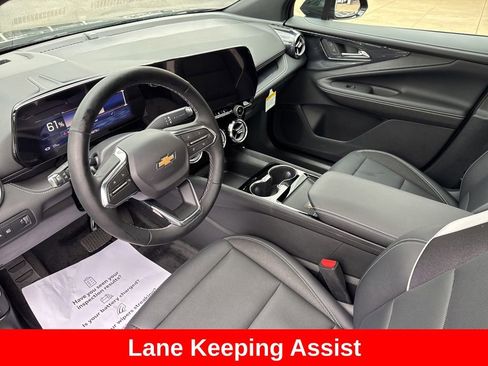 Used 2025 Chevrolet Blazer EV LT image 15