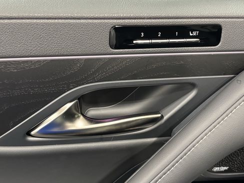 New 2026 Lexus LX 600 4WD w/ Luxury Package image 15