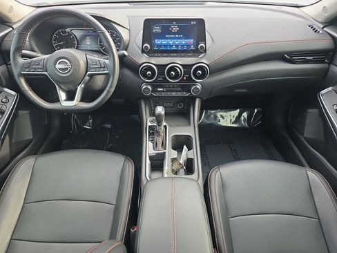 Certified 2025 Nissan Sentra SR w/ SR Premium Package FWD image 9