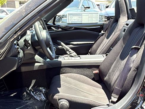 New 2026 MAZDA MX-5 Miata Club w/ Interior Package RWD image 22