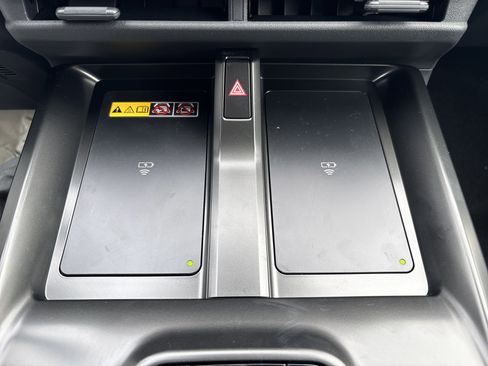 New 2026 Subaru Solterra Premium image 21