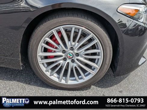 Used 2019 Alfa Romeo Giulia Ti w/ Quick Order Package 22X Lusso AWD/4WD image 11