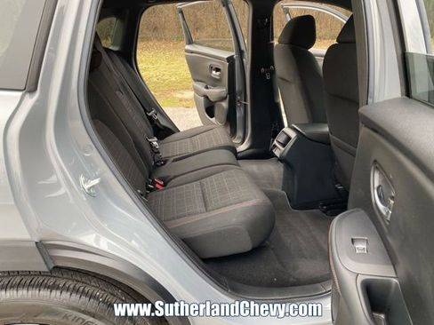 Used 2024 Honda HR-V Sport image 32
