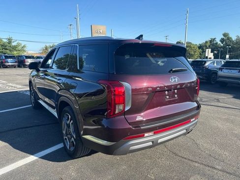 Used 2024 Hyundai Palisade Limited AWD/4WD image 5