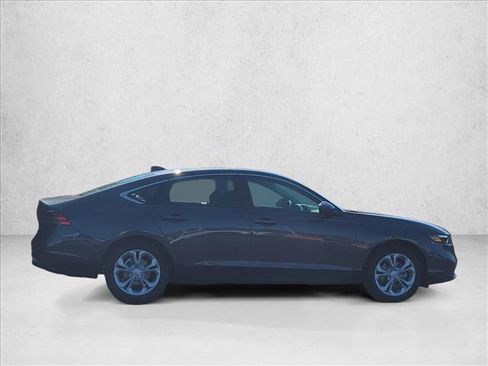 New 2025 Honda Accord LX image 4