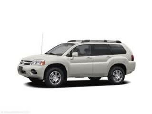Used 2007 Mitsubishi Endeavor SE FWD image 1