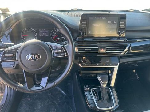 Used 2021 Kia Seltos EX image 12