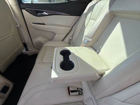 Used 2021 Buick Envision Avenir image 34