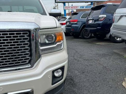 Used 2015 GMC Sierra 1500 Denali AWD/4WD image 4