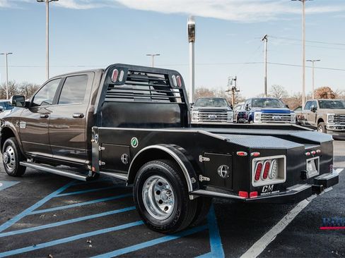 Used 2018 RAM 3500 Laramie Longhorn w/ Longhorn Southfork Package image 4
