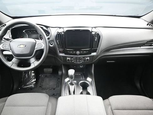 Used 2023 Chevrolet Traverse LT AWD/4WD image 18