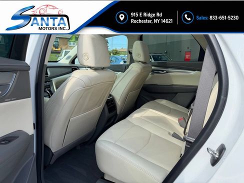 Used 2022 Cadillac XT5 Premium Luxury AWD/4WD image 16