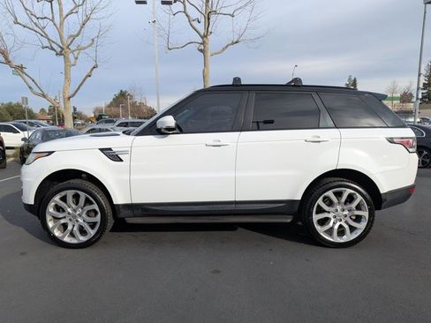 Used 2014 Land Rover Range Rover Sport HSE image 9