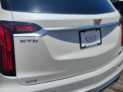 New 2025 Cadillac XT6 Luxury AWD/4WD image 31
