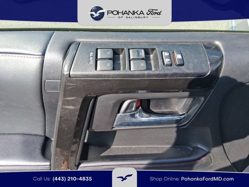 Used 2024 Toyota 4Runner TRD Off-Road Premium w/ Off Road Premium Plus Package AWD/4WD image 9
