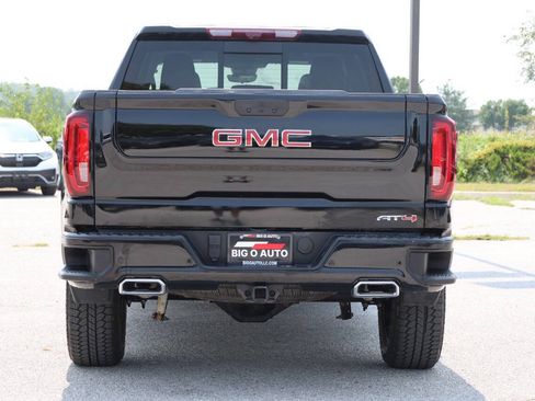 Used 2025 GMC Sierra 1500 AT4 w/ AT4 Premium Package AWD/4WD image 10
