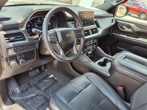 Used 2022 Chevrolet Tahoe RST w/ Luxury Package RWD image 20
