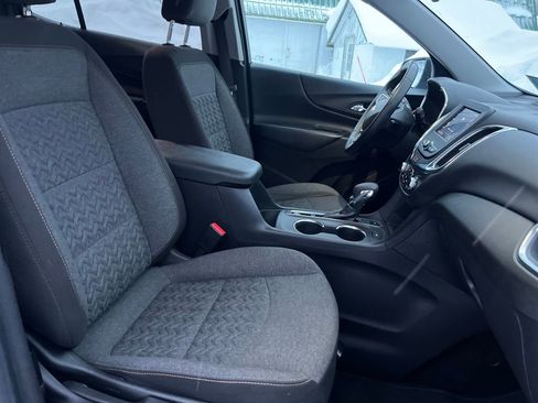 Used 2024 Chevrolet Equinox LT image 29