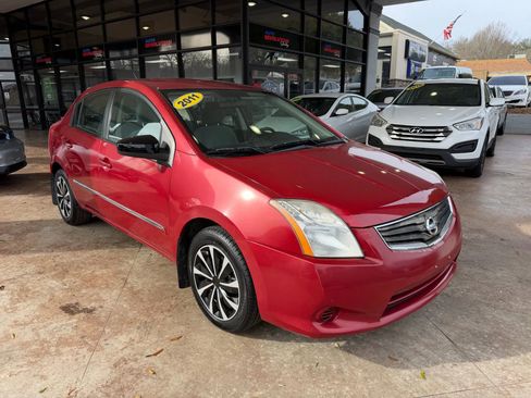 Used 2011 Nissan Sentra 2.0 S image 1