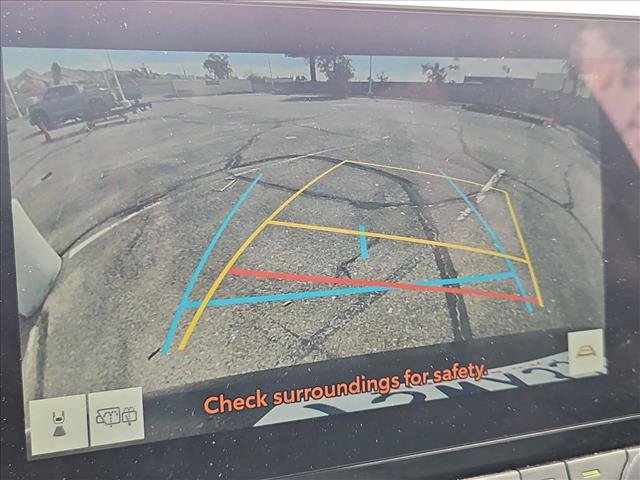 Used 2025 Toyota Grand Highlander AWD image 17