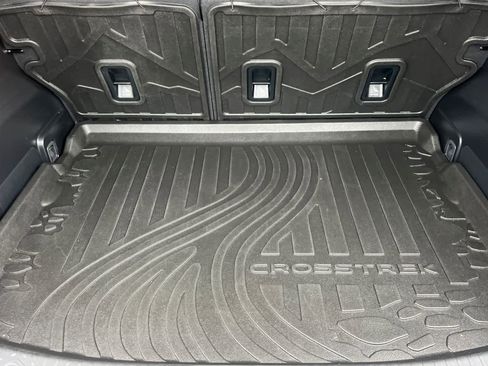 Used 2024 Subaru Crosstrek 2.0i Premium image 15