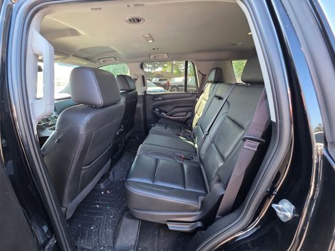 Used 2018 Chevrolet Tahoe LT w/ LT Midnight Edition AWD/4WD image 6