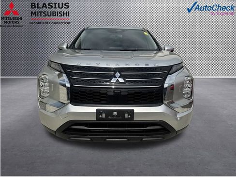 Used 2022 Mitsubishi Outlander ES AWD/4WD image 22