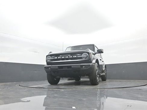 New 2025 Ford Bronco Outer Banks image 25