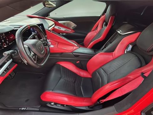 Used 2022 Chevrolet Corvette Stingray Premium Cpe w/ Z51 Performance Package RWD image 19
