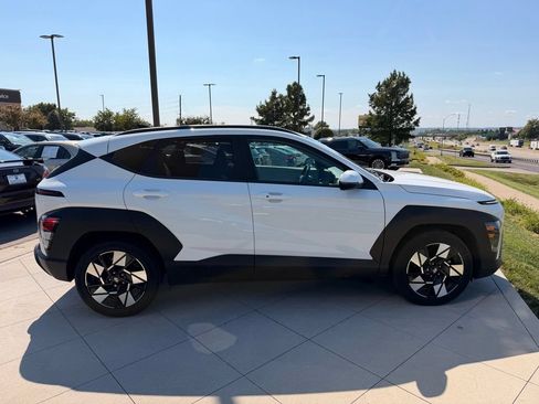 Used 2024 Hyundai Kona SEL FWD image 10