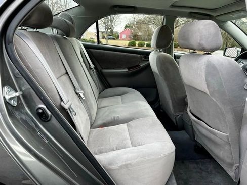 Used 2005 Toyota Corolla LE image 21