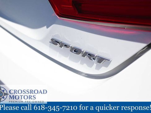 Used 2022 Honda Accord Sport image 12