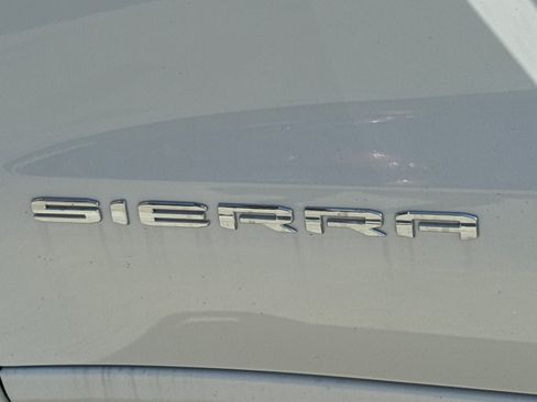 Used 2026 GMC Sierra 1500 Pro w/ Pro Value Package RWD image 9