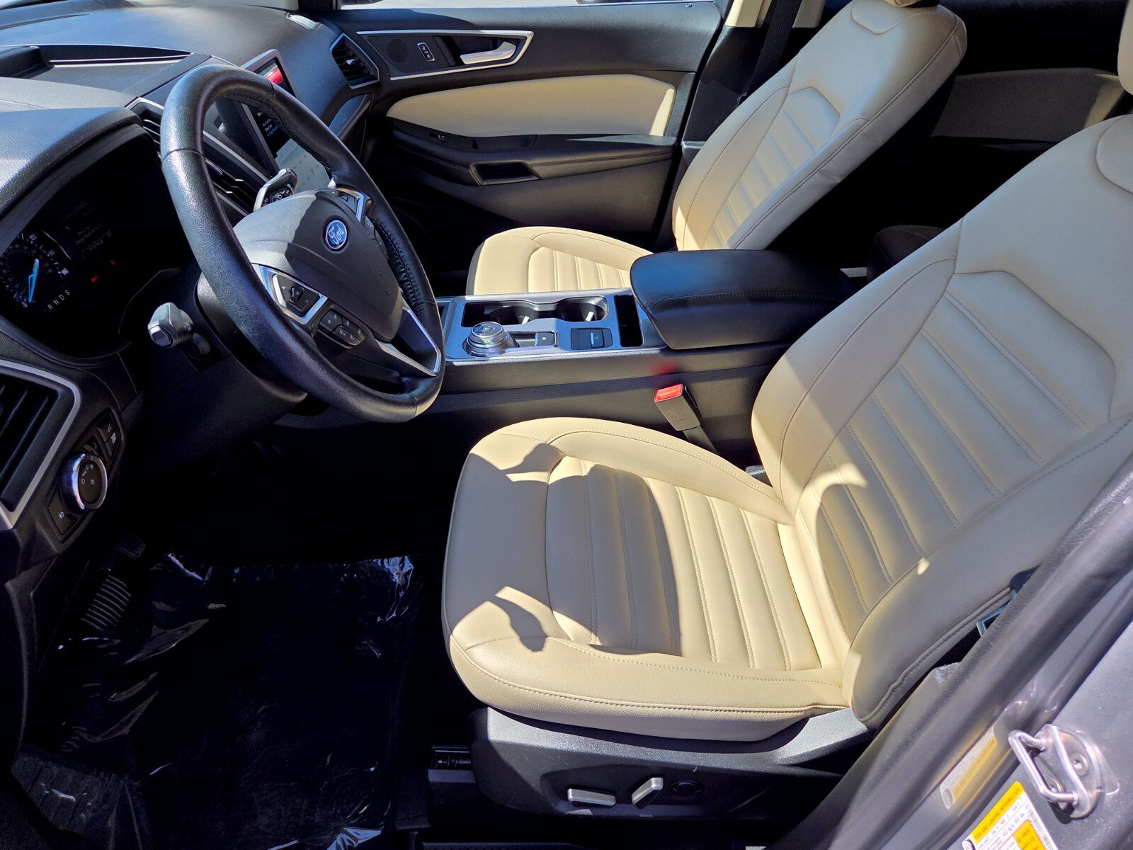 Certified 2024 Ford Edge SEL w/ Convenience Package AWD/4WD image 10