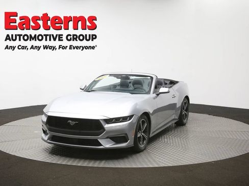 Used 2025 Ford Mustang Premium RWD image 51