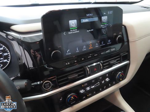 Used 2023 Nissan Pathfinder SL w/ SL Premium Package FWD image 17