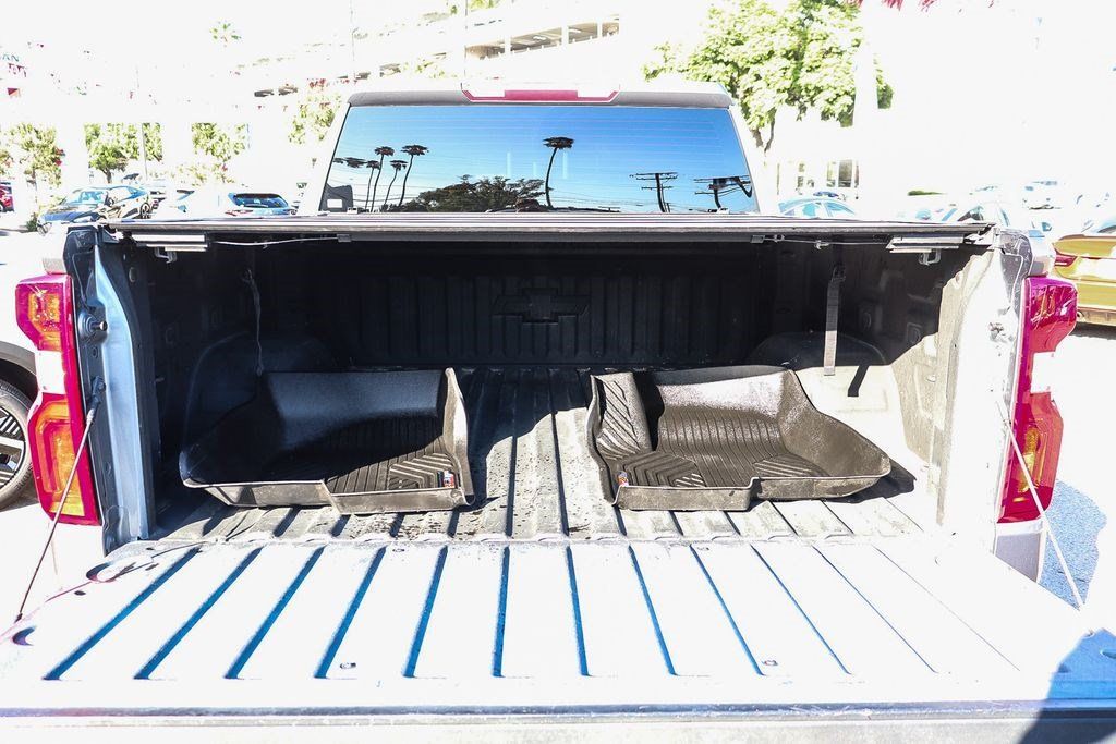 Used 2021 Chevrolet Silverado 1500 LT Trail Boss w/ Bed Protection Package AWD/4WD image 25